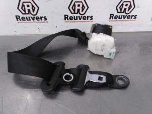 Used Rear seatbelt, left Peugeot 107 1.0 12V Price € 20,00 Margin scheme offered by Autorecycling Reuvers B.V.