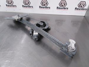 Used Window mechanism 4-door, front right Peugeot 107 1.0 12V Price € 35,00 Margin scheme offered by Autorecycling Reuvers B.V.