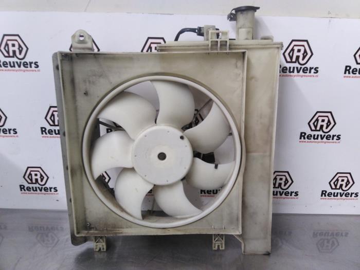 Begagnade Fläktmotor Peugeot 107 1.0 12V Pris € 25,00 Marginaltabell erbjuds av Autorecycling Reuvers B.V.