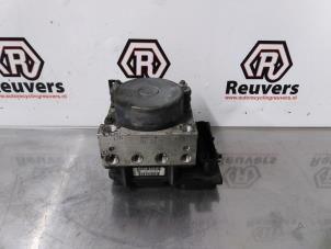 Used ABS pump Opel Corsa D 1.2 16V Price € 200,00 Margin scheme offered by Autorecycling Reuvers B.V.