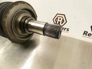 Used Drive shaft, rear right Mercedes E Combi (S211) 3.0 E-320 CDI V6 24V Price € 50,00 Margin scheme offered by Autorecycling Reuvers B.V.