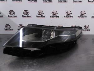 Used Headlight, left Opel Ampera 1.4 16V Price € 500,00 Margin scheme offered by Autorecycling Reuvers B.V.