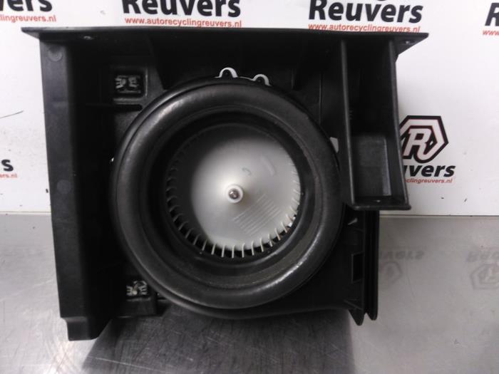 Heating and ventilation fan motor Opel Ampera 1.4 16V - 825011402 JOHNSON