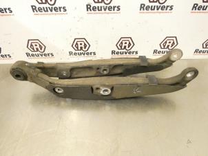 Used Rear wishbone, right Mercedes E Combi (S211) 3.0 E-320 CDI V6 24V Price € 20,00 Margin scheme offered by Autorecycling Reuvers B.V.