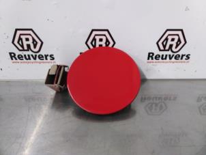 Used Tank cap cover Opel Agila (B) 1.2 16V Price € 15,00 Margin scheme offered by Autorecycling Reuvers B.V.
