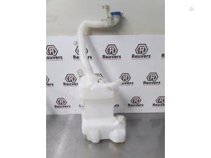Used Front windscreen washer reservoir Opel Agila (B) 1.2 16V Price € 20,00 Margin scheme offered by Autorecycling Reuvers B.V.