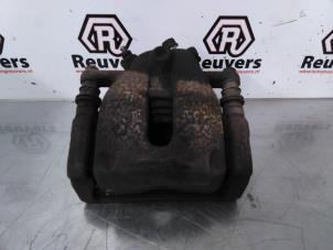 Used Front brake calliper, right Opel Agila (B) 1.2 16V Price € 30,00 Margin scheme offered by Autorecycling Reuvers B.V.