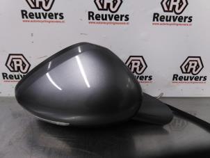 Used Wing mirror, right Peugeot 508 SW (8E/8U) 1.6 THP 16V Price € 150,00 Margin scheme offered by Autorecycling Reuvers B.V.