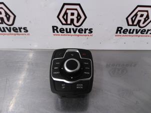 Used Navigation control panel Peugeot 508 SW (8E/8U) 1.6 THP 16V Price € 50,00 Margin scheme offered by Autorecycling Reuvers B.V.