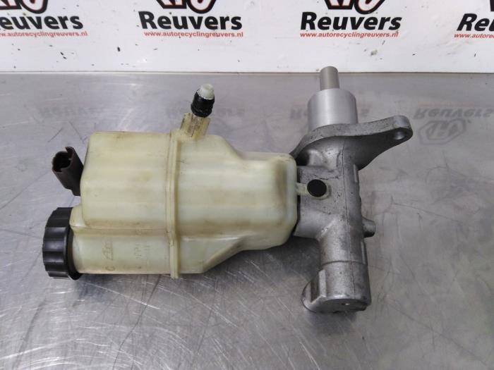 Cylindre de frein principal d'un Peugeot 508 SW (8E/8U) 1.6 THP 16V 2012