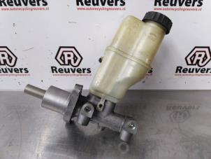 Używane Glówny cylinder hamulcowy Peugeot 508 SW (8E/8U) 1.6 THP 16V Cena € 25,00 Procedura marży oferowane przez Autorecycling Reuvers B.V.
