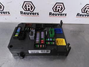 Used Fuse box Peugeot 508 SW (8E/8U) 1.6 THP 16V Price € 100,00 Margin scheme offered by Autorecycling Reuvers B.V.