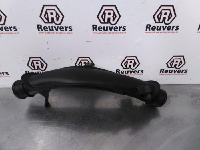 Gebrauchte Intercooler Rohr Peugeot 508 SW (8E/8U) 1.6 THP 16V Preis € 20,00 Margenregelung angeboten von Autorecycling Reuvers B.V.