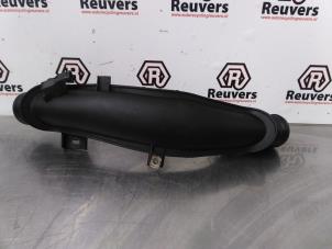 Intercooler Rohr van een Peugeot 508 SW (8E/8U) 1.6 THP 16V 2012