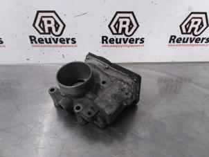 Used Throttle body Renault Clio III (BR/CR) 1.2 16V 75 Price € 75,00 Margin scheme offered by Autorecycling Reuvers B.V.