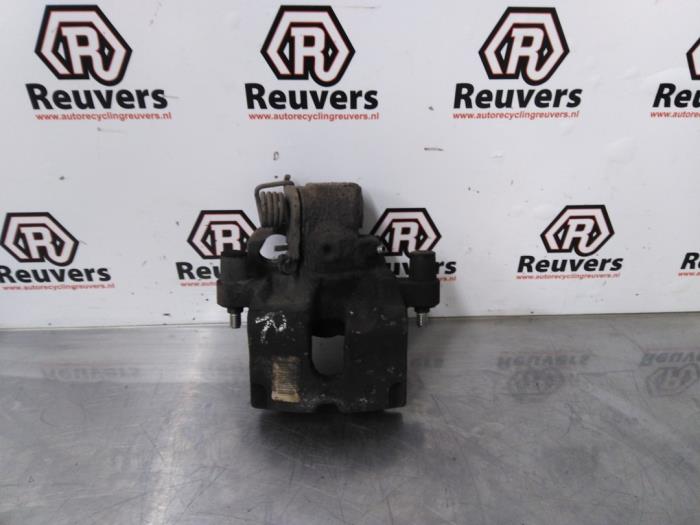 Gebrauchte Bremszange rechts hinten Peugeot 508 SW (8E/8U) 1.6 THP 16V Preis € 30,00 Margenregelung angeboten von Autorecycling Reuvers B.V.