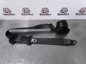 Used Rear seatbelt, right Chevrolet Spark (M300) 1.0 16V Bifuel Price € 35,00 Margin scheme offered by Autorecycling Reuvers B.V.