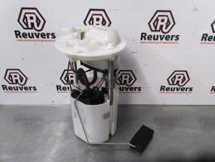 Usados Bomba eléctrica de combustible Ford Ka II 1.2 Precio € 35,00 Norma de margen ofrecido por Autorecycling Reuvers B.V.
