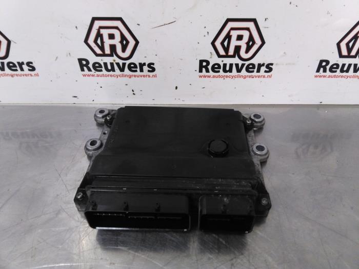 Used Engine management computer Toyota iQ 1.0 12V VVT-i Price € 150,00 Margin scheme offered by Autorecycling Reuvers B.V.