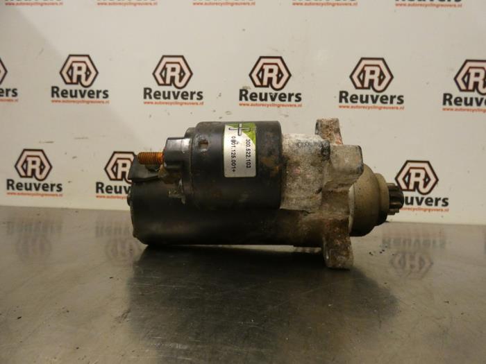 Gebrauchte Anlasser Volkswagen Transporter/Caravelle T4 2.4 D Preis € 50,00 Margenregelung angeboten von Autorecycling Reuvers B.V.