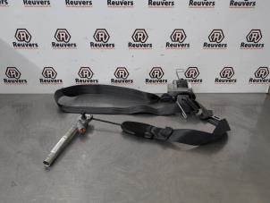 Usados Cinturón de seguridad izquierda delante Alfa Romeo MiTo (955) 1.3 JTDm 16V Eco Precio € 75,00 Norma de margen ofrecido por Autorecycling Reuvers B.V.