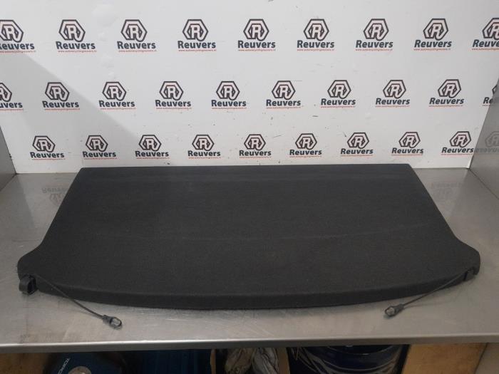 Gebrauchte Hutablage BMW 1 serie (E87/87N) 118d 16V Preis € 30,00 Margenregelung angeboten von Autorecycling Reuvers B.V.