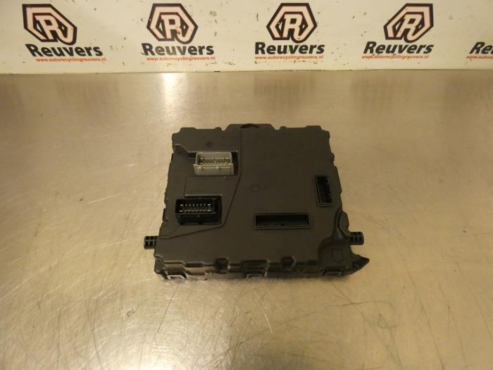 Used Body control computer Renault Kangoo Express (FW) 1.5 dCi 90 FAP Price € 50,00 Margin scheme offered by Autorecycling Reuvers B.V.