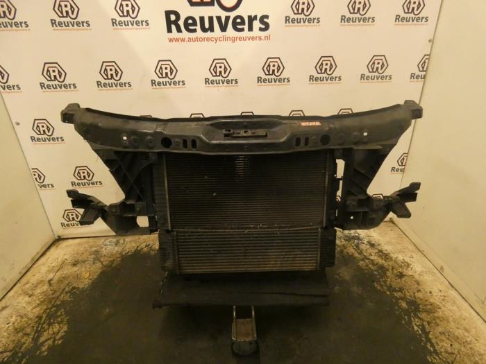 Begagnade Front Mercedes Sprinter 3,5t (906.63) 310 CDI 16V Pris € 150,00 Marginaltabell erbjuds av Autorecycling Reuvers B.V.