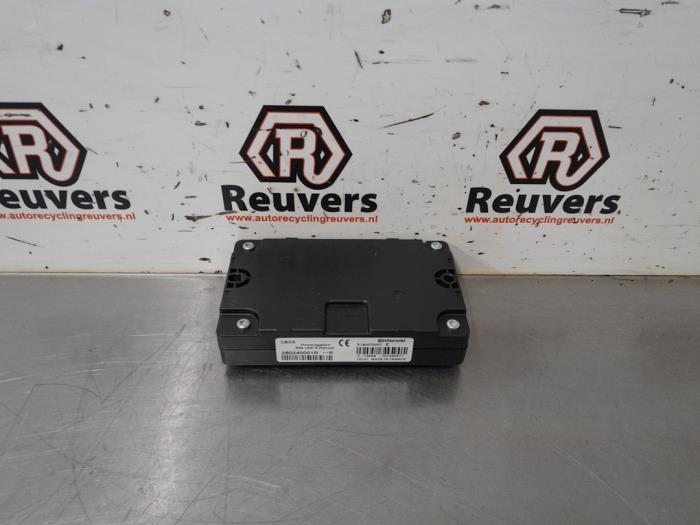 Gebrauchte Radio Modul Renault Megane III Grandtour (KZ) 1.4 16V TCe 130 Preis € 25,00 Margenregelung angeboten von Autorecycling Reuvers B.V.