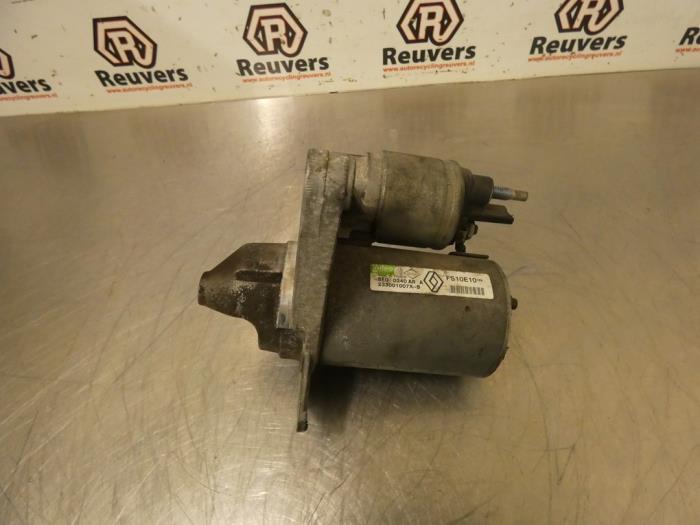 Gebrauchte Anlasser Renault Megane III Grandtour (KZ) 1.4 16V TCe 130 Preis € 35,00 Margenregelung angeboten von Autorecycling Reuvers B.V.