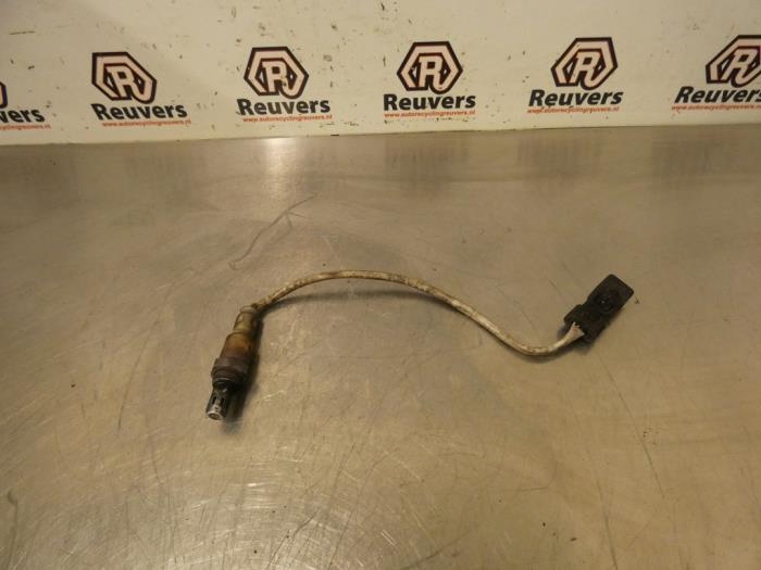 Gebrauchte Lambdasonde Peugeot 208 I (CA/CC/CK/CL) 1.2 Vti 12V PureTech 82 Preis € 20,00 Margenregelung angeboten von Autorecycling Reuvers B.V.