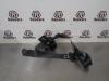 Renault Clio IV (5R) 0.9 Energy TCE 90 12V Sicherheitsgurt Mitte hinten