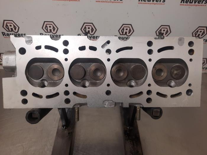 Używane Glowica cylindra Fiat Panda (169) 1.2 Fire Cena € 200,00 Procedura marży oferowane przez Autorecycling Reuvers B.V.