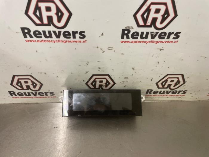Begagnade Innerdisplay Citroen DS3 (SA) 1.6 e-HDi Pris € 20,00 Marginaltabell erbjuds av Autorecycling Reuvers B.V.
