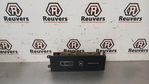 Usagé Module témoins Chrysler Le Baron Convertible Prix € 40,00 Règlement à la marge proposé par Autorecycling Reuvers B.V.
