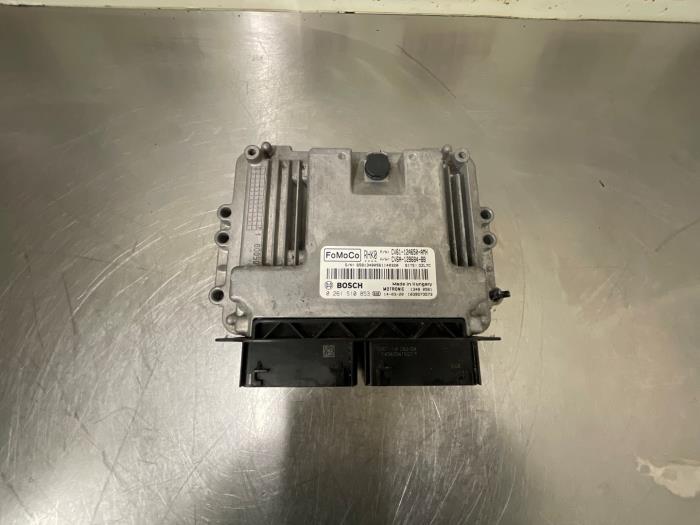 Used Engine management computer Ford Focus 3 1.0 Ti-VCT EcoBoost 12V 125 Price € 100,00 Margin scheme offered by Autorecycling Reuvers B.V.