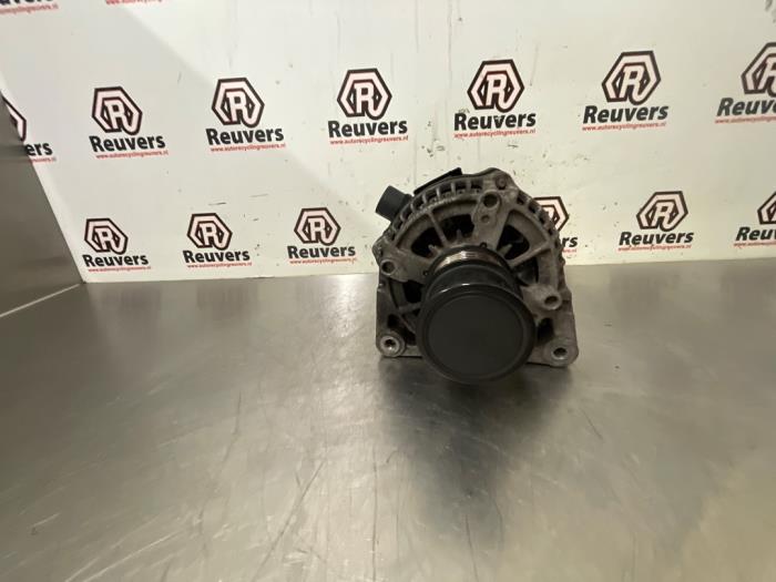 Begagnade Dynamo Ford Focus 3 1.0 Ti-VCT EcoBoost 12V 125 Pris € 35,00 Marginaltabell erbjuds av Autorecycling Reuvers B.V.