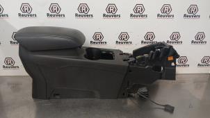 Used Middle console Ford Focus 3 1.0 Ti-VCT EcoBoost 12V 125 Price € 30,00 Margin scheme offered by Autorecycling Reuvers B.V.