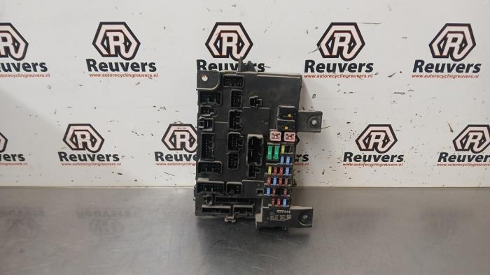 Begagnade Säkringsbox Mitsubishi Outlander (GF/GG) 2.4 16V 4x4 Pris € 100,00 Marginaltabell erbjuds av Autorecycling Reuvers B.V.