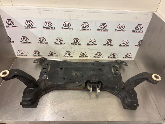 Begagnade Underram Ford C-Max (DXA) 1.0 Ti-VCT EcoBoost 12V 125 Pris € 150,00 Marginaltabell erbjuds av Autorecycling Reuvers B.V.