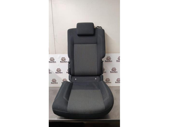 Używane Fotel tylny Ford C-Max (DXA) 1.0 Ti-VCT EcoBoost 12V 125 Cena € 100,00 Procedura marży oferowane przez Autorecycling Reuvers B.V.