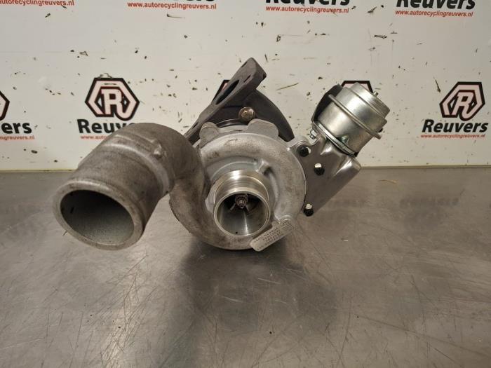 Używane Turbo Renault Scénic II (JM) 1.6 16V Cena € 200,00 Procedura marży oferowane przez Autorecycling Reuvers B.V.
