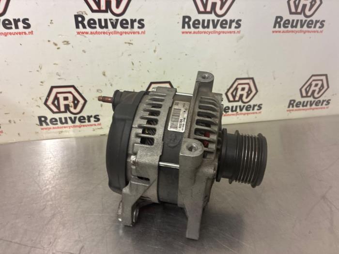 Begagnade Dynamo Chrysler Voyager/Grand Voyager (RG/RS) 2.8 CRD 16V Autom. Pris € 30,00 Marginaltabell erbjuds av Autorecycling Reuvers B.V.
