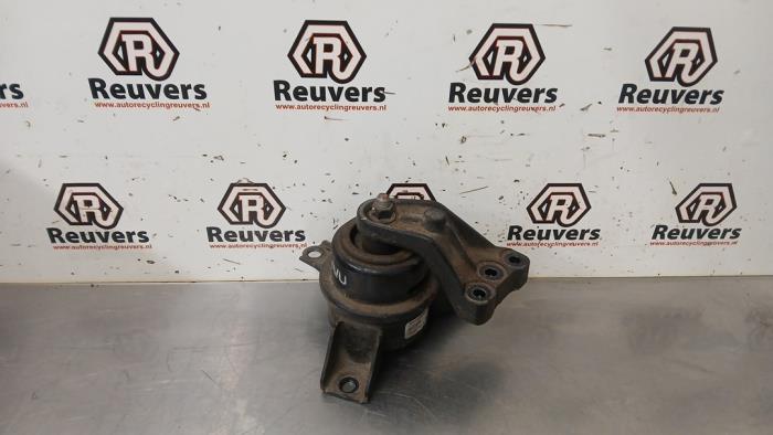 Usagé Support moteur Kia Soul I (AM) 1.6 CRDi 16V Prix € 30,00 Règlement à la marge proposé par Autorecycling Reuvers B.V.