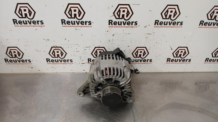 Begagnade Dynamo Kia Soul I (AM) 1.6 CRDi 16V Pris € 35,00 Marginaltabell erbjuds av Autorecycling Reuvers B.V.
