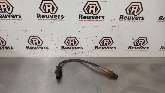 Usagé Sonde lambda Kia Soul I (AM) 1.6 CRDi 16V Prix € 20,00 Règlement à la marge proposé par Autorecycling Reuvers B.V.