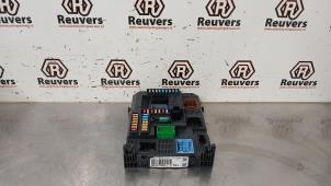 Begagnade Säkringsbox Peugeot 208 I (CA/CC/CK/CL) 1.2 Vti 12V PureTech 82 Pris € 50,00 Marginaltabell erbjuds av Autorecycling Reuvers B.V.