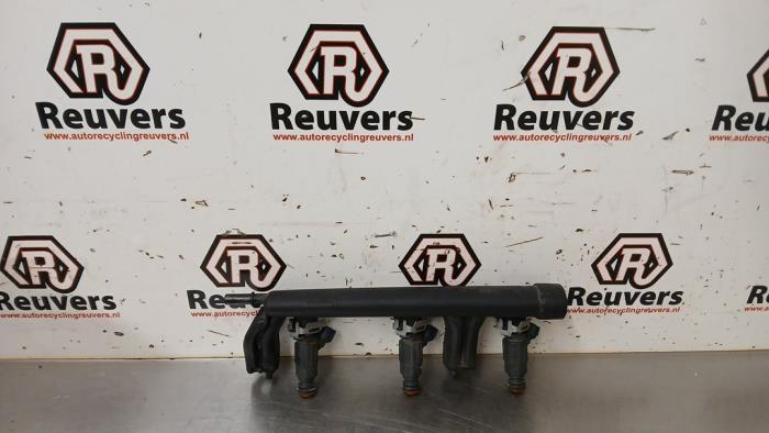 Usagé Système d'injection Peugeot 208 I (CA/CC/CK/CL) 1.2 Vti 12V PureTech 82 Prix € 25,00 Règlement à la marge proposé par Autorecycling Reuvers B.V.