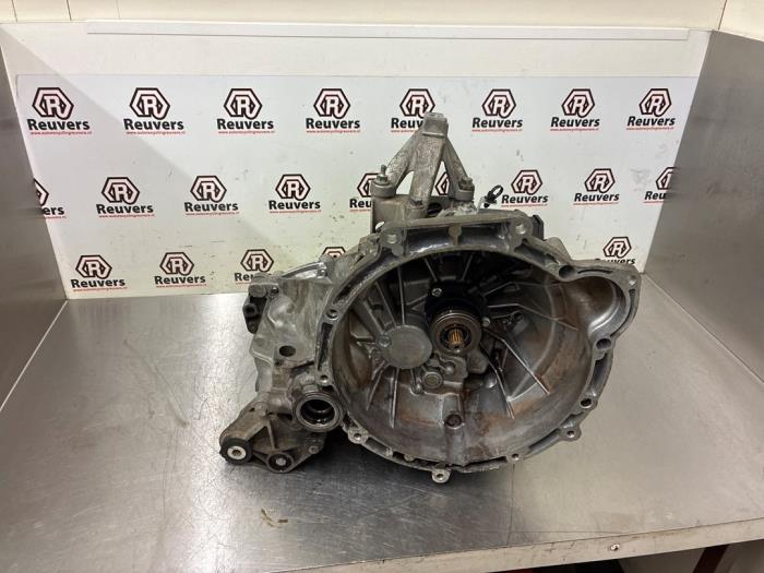 Gebrauchte Getriebe Ford Focus 3 1.6 Ti-VCT 16V 105 Preis € 500,00 Margenregelung angeboten von Autorecycling Reuvers B.V.