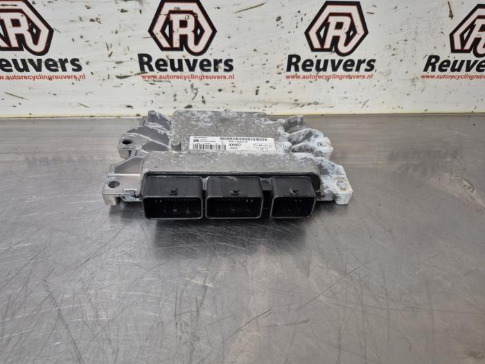 Used Engine management computer Ford Focus 3 1.6 Ti-VCT 16V 105 Price € 75,00 Margin scheme offered by Autorecycling Reuvers B.V.
